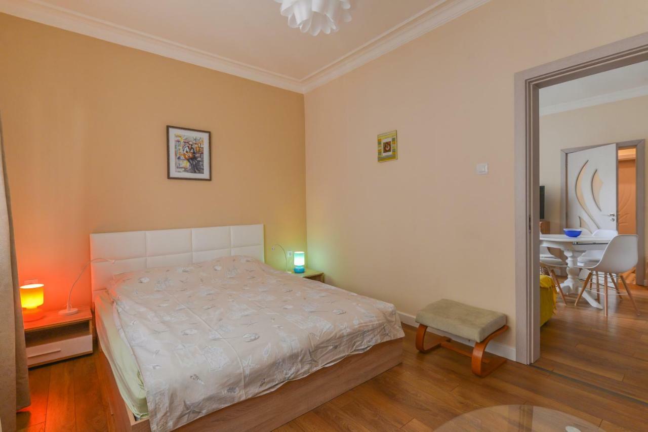 Welcoming One Bedroom On Vasil Levski Boulevard Sofya Dış mekan fotoğraf